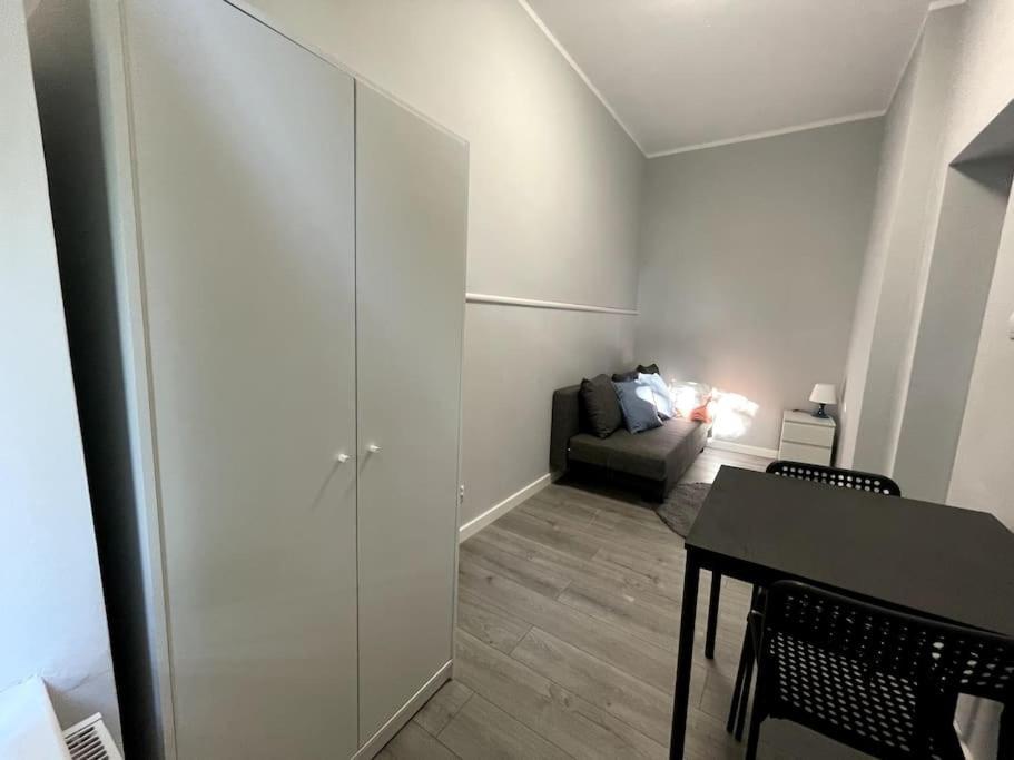 Big Apart Next To Galeria Dominikanska - 4 Rooms Wroclaw Ngoại thất bức ảnh