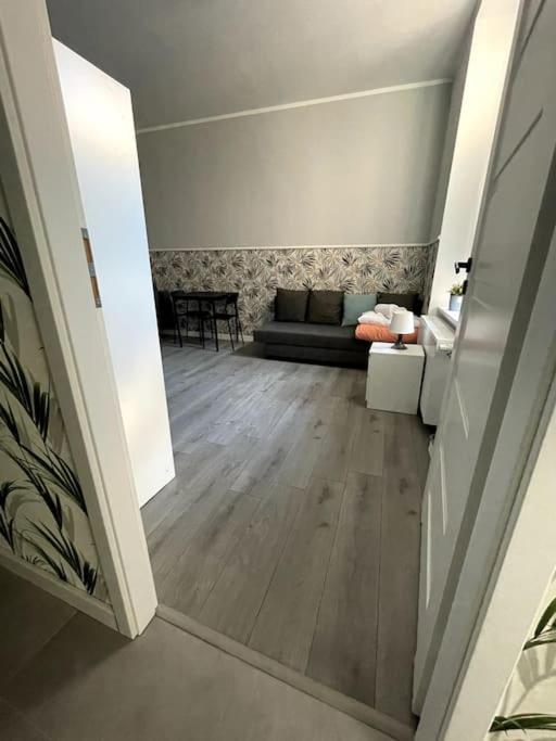 Big Apart Next To Galeria Dominikanska - 4 Rooms Wroclaw Ngoại thất bức ảnh